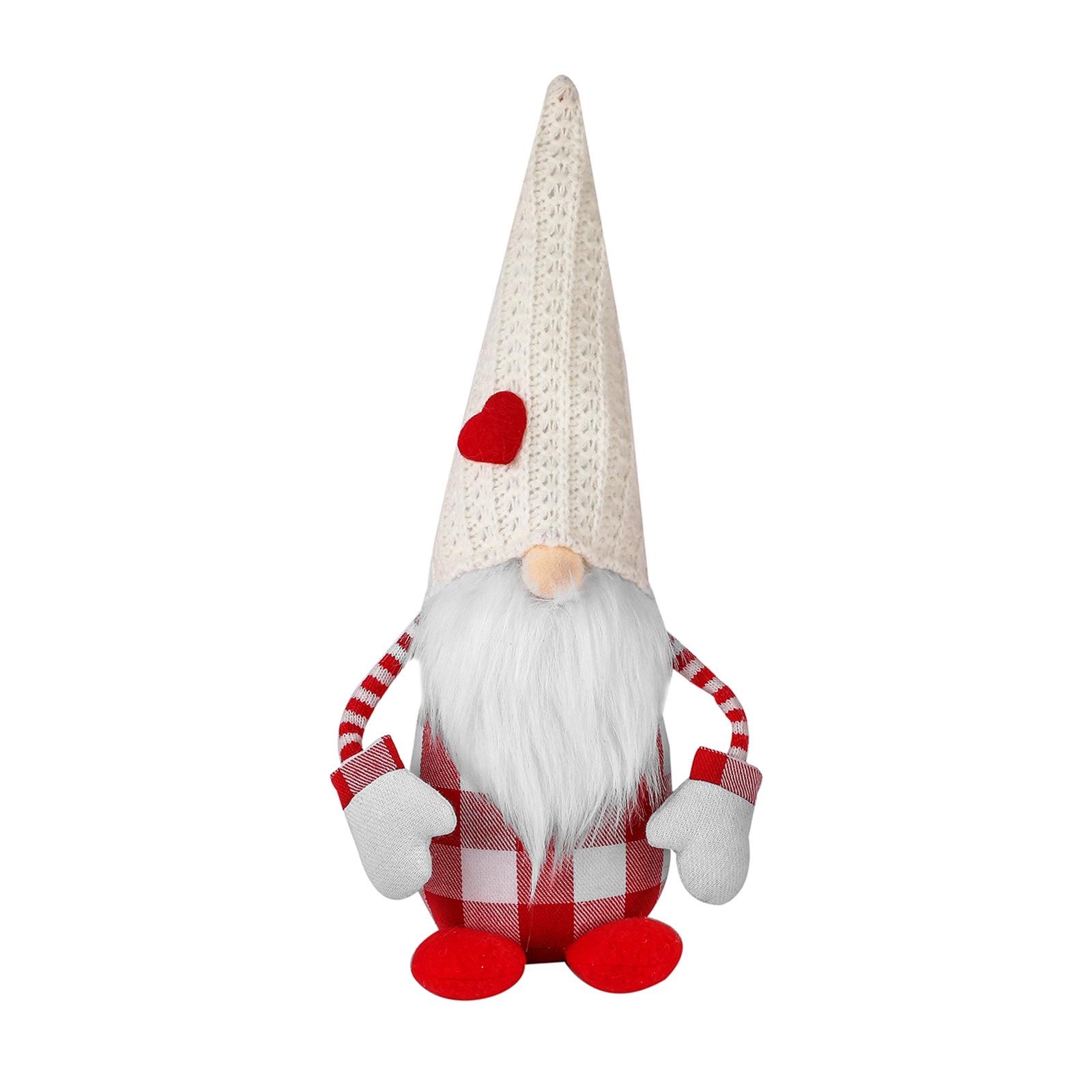 Knitted Faceless Christmas Couple Dolls for Display and Decor