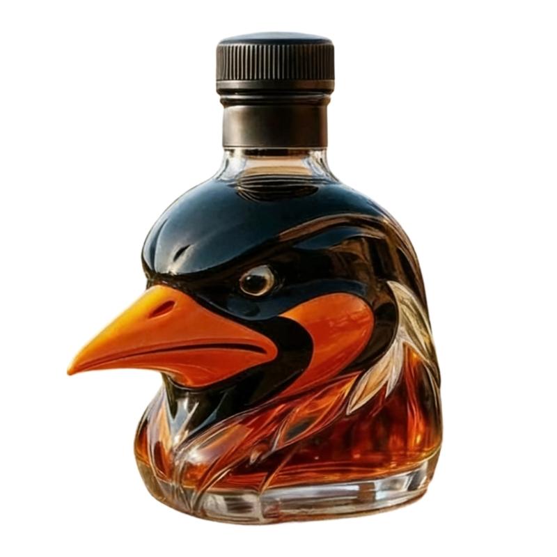 Unique Hawks Head Designs Glass Spirit Dispenser Whiskeys Bottle For Travel Gifting And Entertaining Beverage Storage Solution
