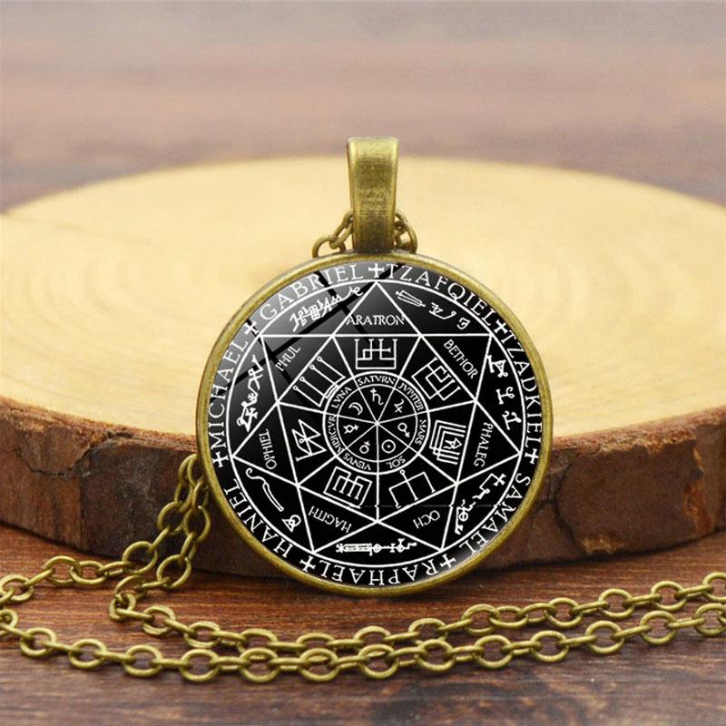 Seven Angels of Time Women's Versatile Accessories Retro Pendant Necklace