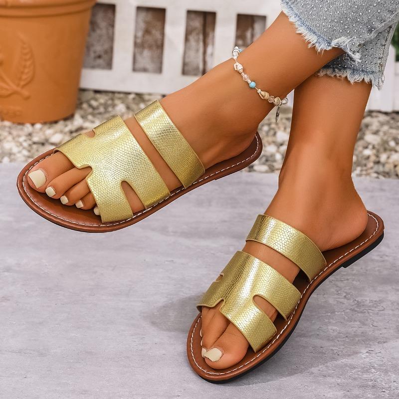 Large size flat-bottomed slippers for women's outer wear summer new round head lightweight women's slippers Slippers