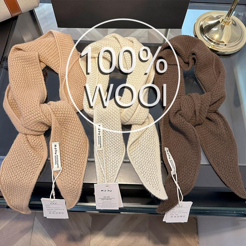 British Korean Triangle Scarf Niche 100% Wool Triangular Scarf Women Headscarf Knitted Scarf Multi-functional Warm Knitted Scarf