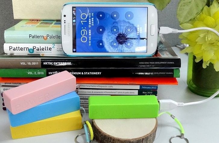 2600 mAh Lipstick Portable Power Bank Blue