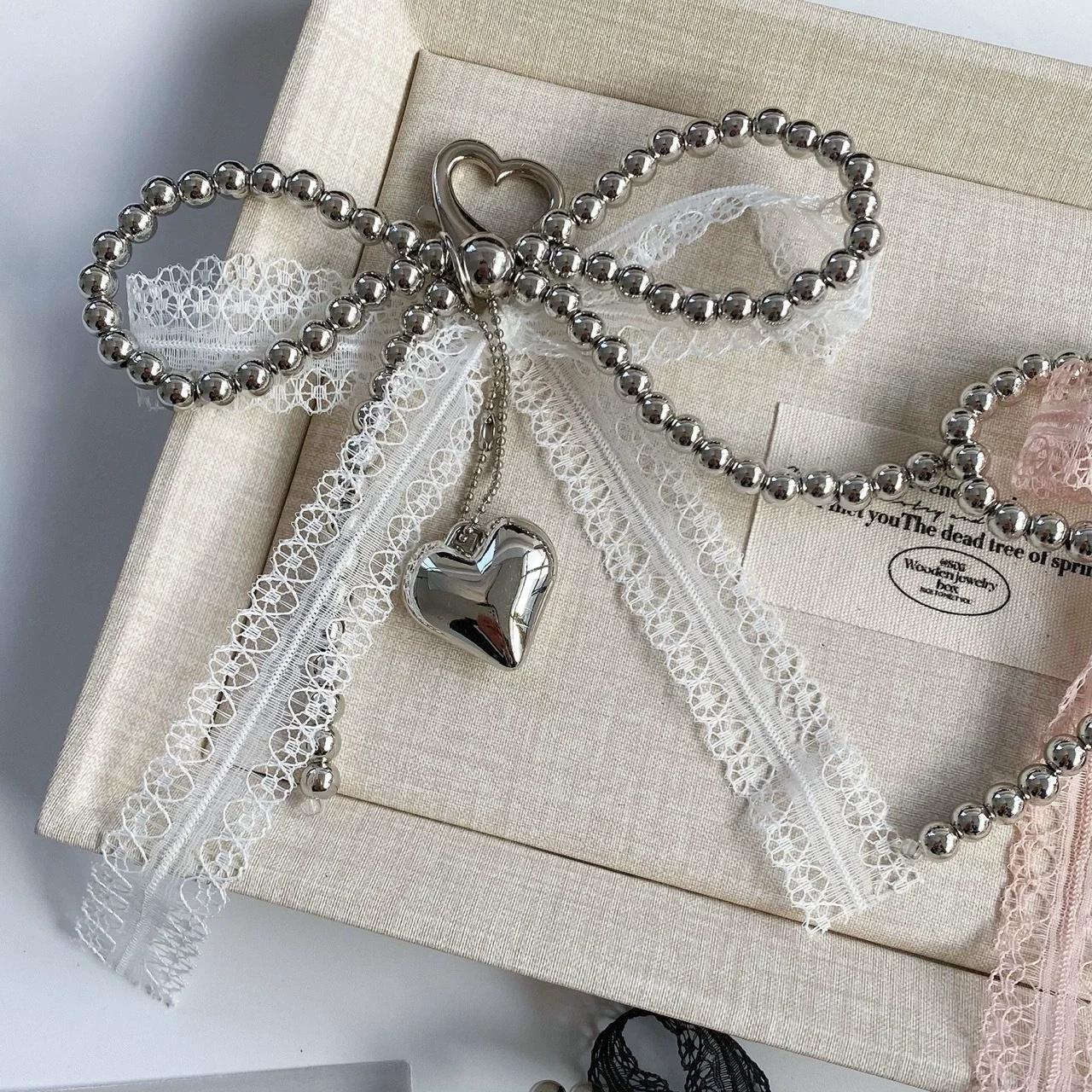 

Sweet Silver Heart Beaded Pearls Lace Bow Beads Keychain Cute Ladies Bag Mobile CellPhone Charms Chain Pendant Strap Accessories білий