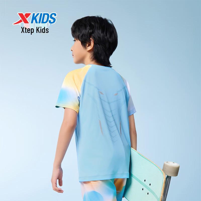 Xtep Boys' Moisture-Wicking Short Sleeve Knit Tee