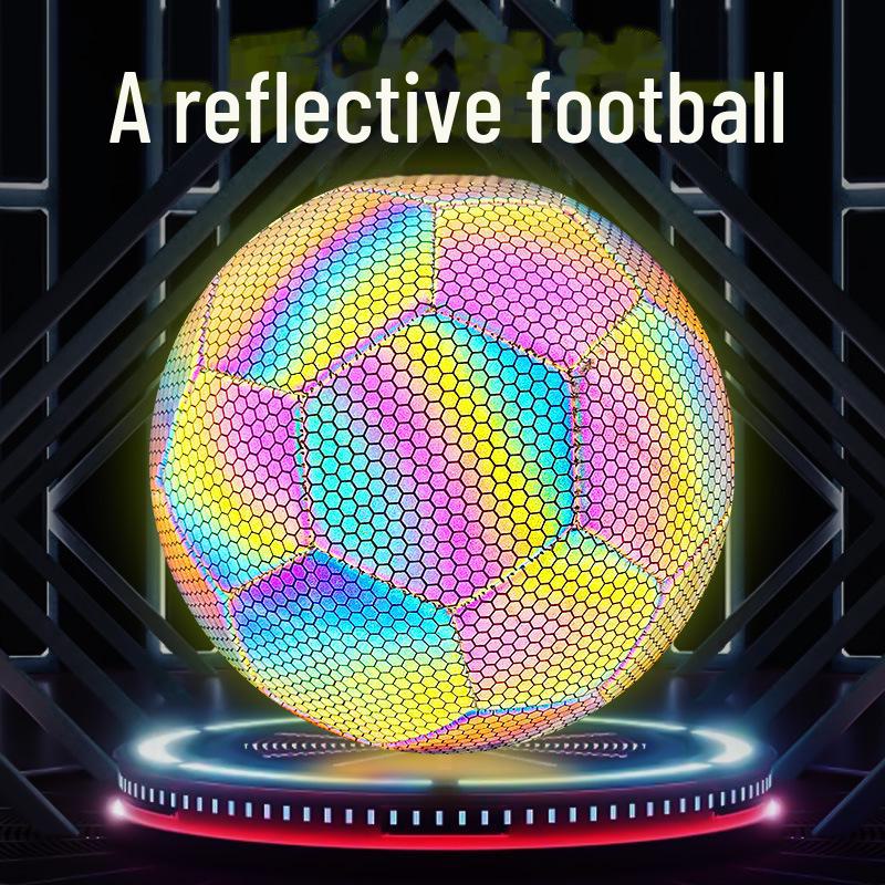 

Цвет светоотражающий Нет. 5 ярких футбольных мячей для тренировок и соревнований Size 5 (Standard 11-a-side)