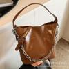 Niche Design Chain Bucket Bag Fashionable Portable Small Bag Women's 2025 New Casual Retro Shoulder Messenger Bag