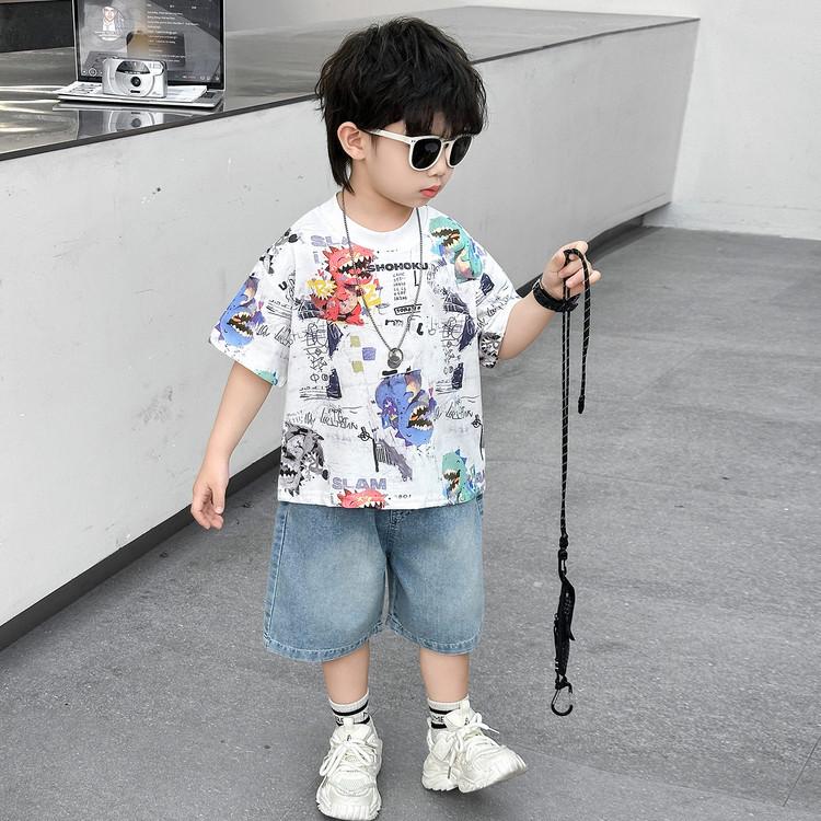 2026 Boys' Korean Style Summer Set: Colorful Dinosaur Print Tee & Denim Shorts