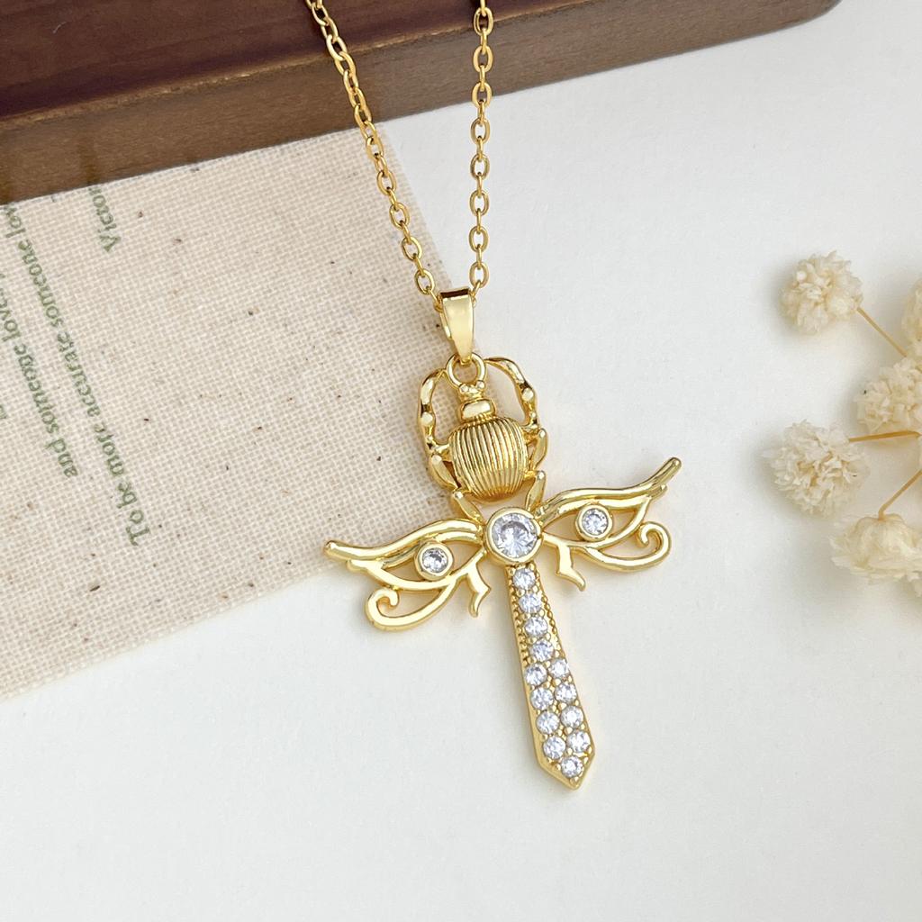 Necklace - Unique and Fashionable Butterfly Necklace Accessory Hip-hop Necklace Jewelry
