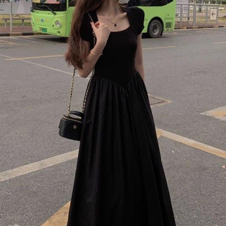 Hepburn-Style Waist-Cinched Slimming A-Line Black Dress - Women's 2026 Summer Short Sleeve Mid-Length