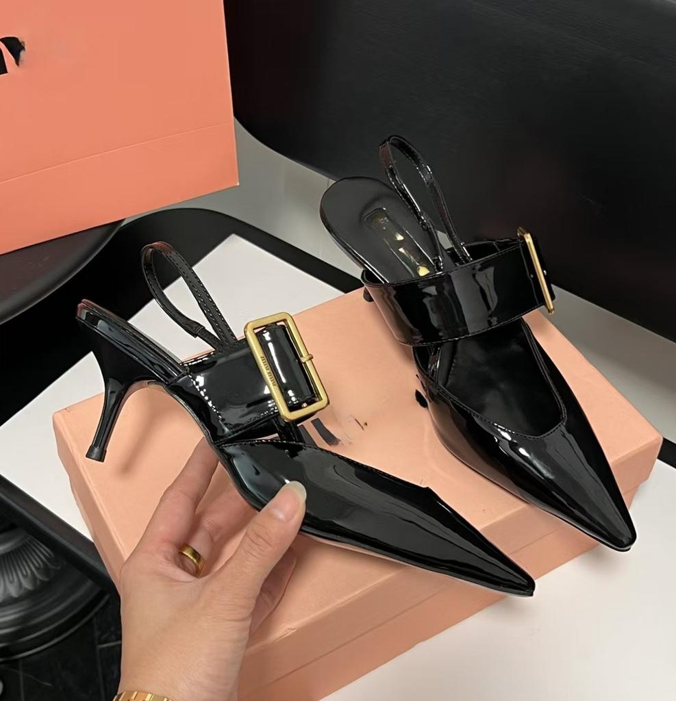 Single-strap, buckle-fastening high-heeled open-toe pointed-toe sandals—sexy and elegant, perfect for the office or a party