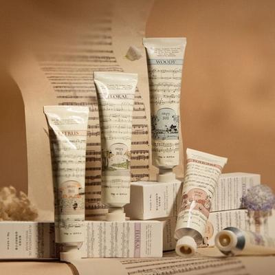 Cura delle mani e dei piedi – Maschere e creme per le mani
