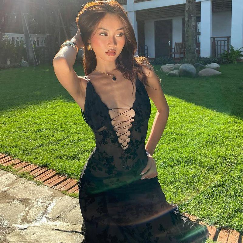 

# Sisjuly# Сексуальное искушение Темный узор Шнуровка Полый дизайн Легкая пряжа Чувство перспективы Платье на бретелях Женское Black L