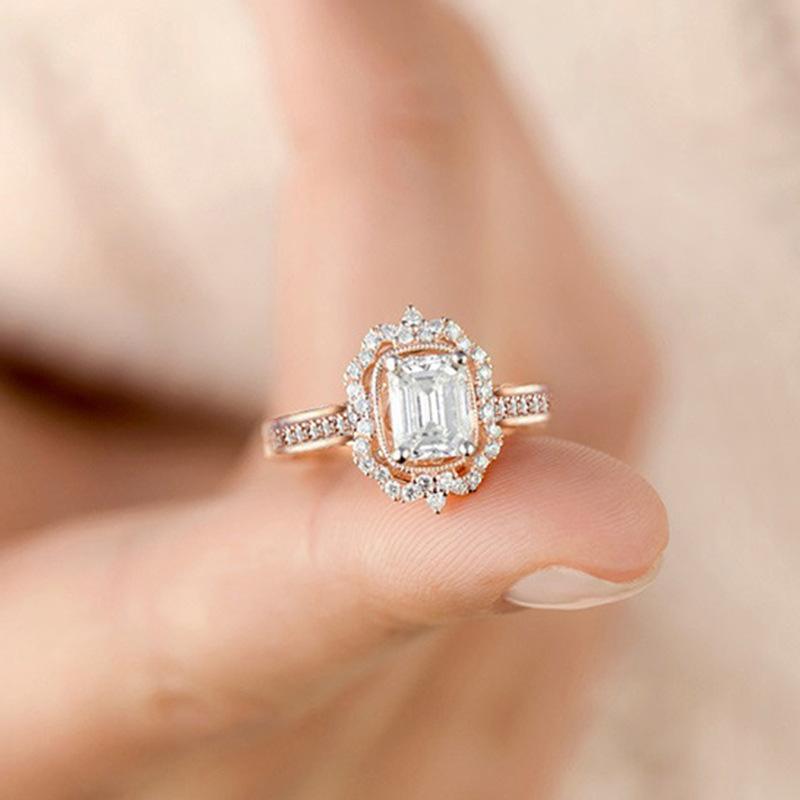 Copper-Plated Rose Gold Zircon Square Diamond Princess Ring, Fashionable Engagement Jewelry