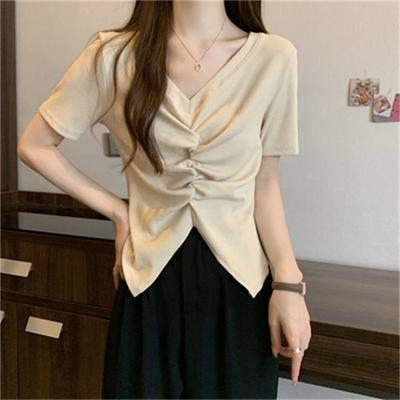 Üst Kıyafetler – T-shirtler