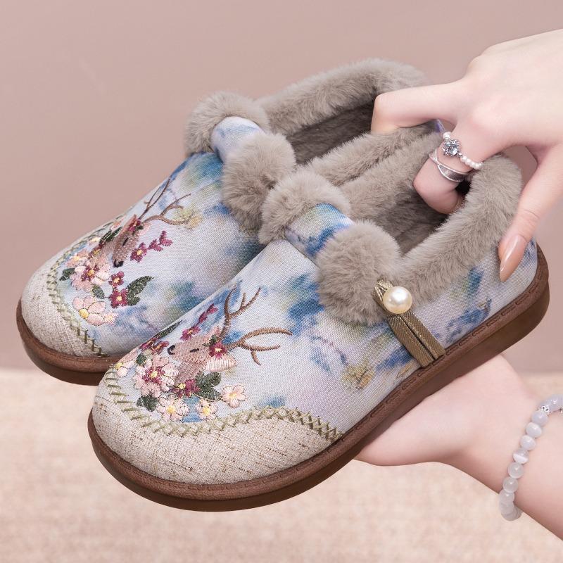 Chinese Style Cotton Shoes Women's Winter New Casual All-match Mother Shoes Cotton Boots Plus Velvet Thick Fashion Embroidered Snow Boots