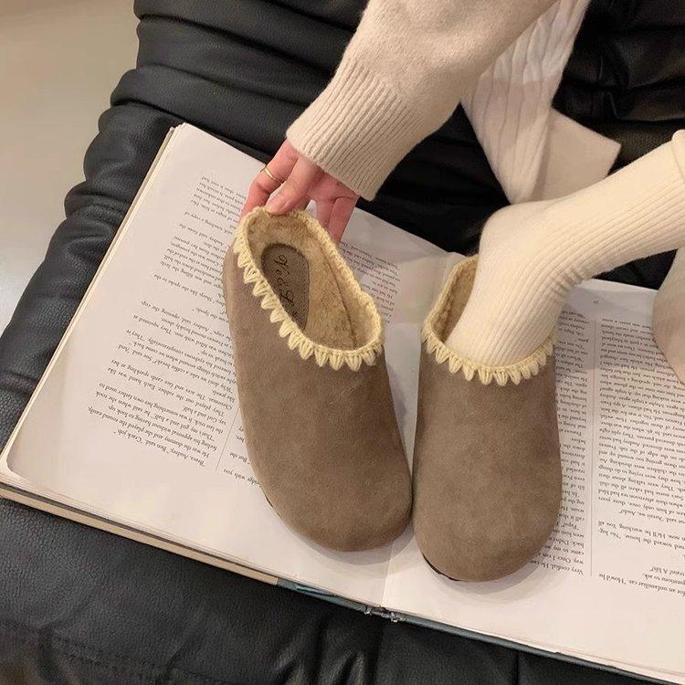 Retro bestickte Boken Schuhtasche Kopf Halbschuhe Damen Oberbekleidung 2025 Herbst neue dicksohlige Innenhöhe erhöhende Boken Einzelschuhe