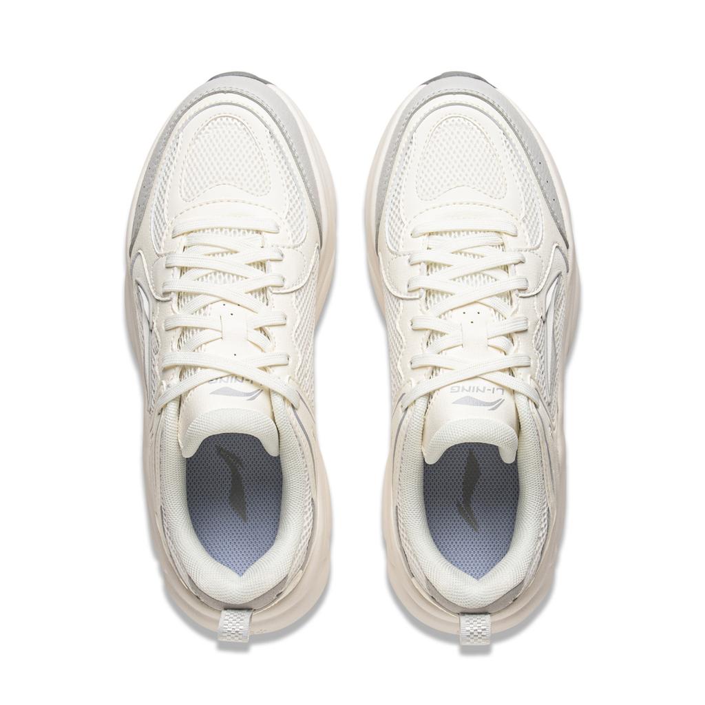 Li Ning Milch Kokosnuss Vielseitig Retro Dicke Sohle Modetrend Stoßdämpfung Rutschfest Abriebfest Stützend Low-Top Dad Shoes AGCV404-3