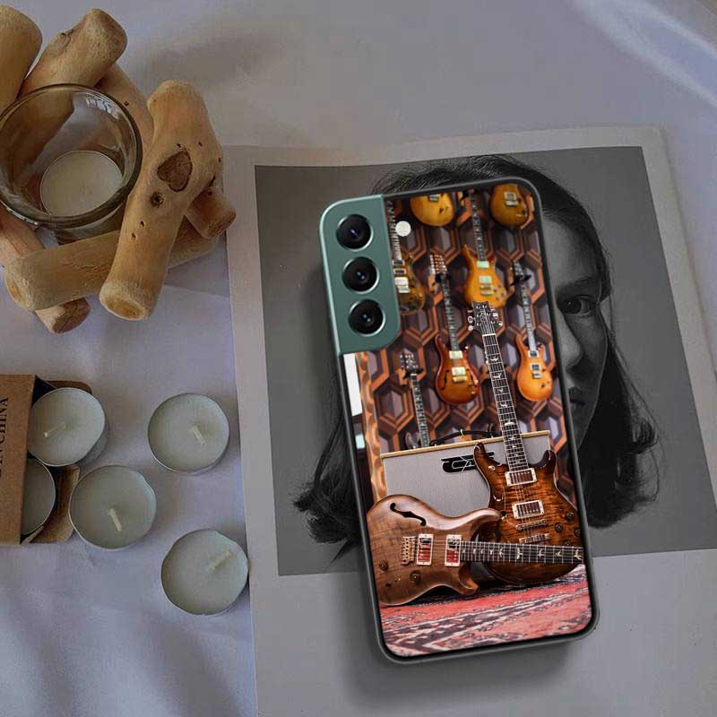 

Retro rock Music Electric Guitar Phone Case For ASamsung A16 A26 A36 A56 A02 A03S A04S A05S Galaxy A55 A35 A25 A15 S10 Lite A9 A Samsung A15 5G
