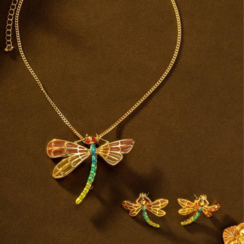 Vintage Enamel Dragonfly Necklace With Versatile Temperament Personalized Pendant High-end Insect Inspired Women