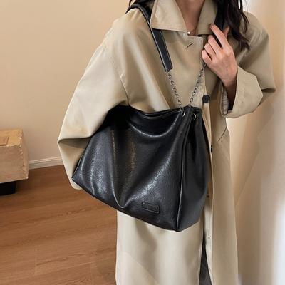Large-capacity Commuter Big Bag Women's 2025 New Spring and Summer Fashion Tote Bag High-end Sense Foreign Style Chain Messenger Bag