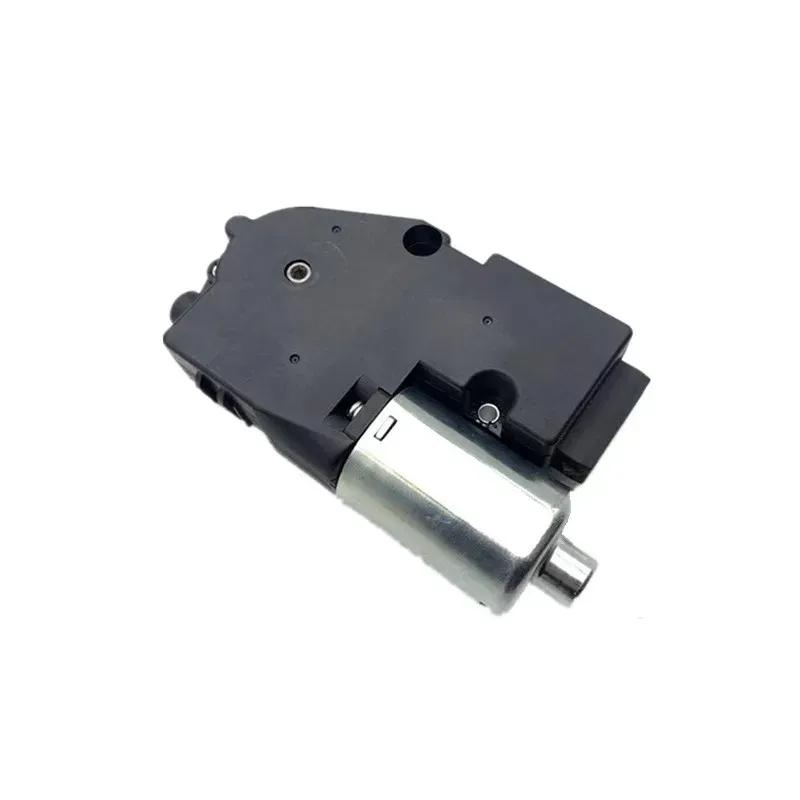 Suitable for Buick New Junwei Junyue Meiruibao sunroof motor sunroof glass motor 39032966 13322329 20907469 13303395