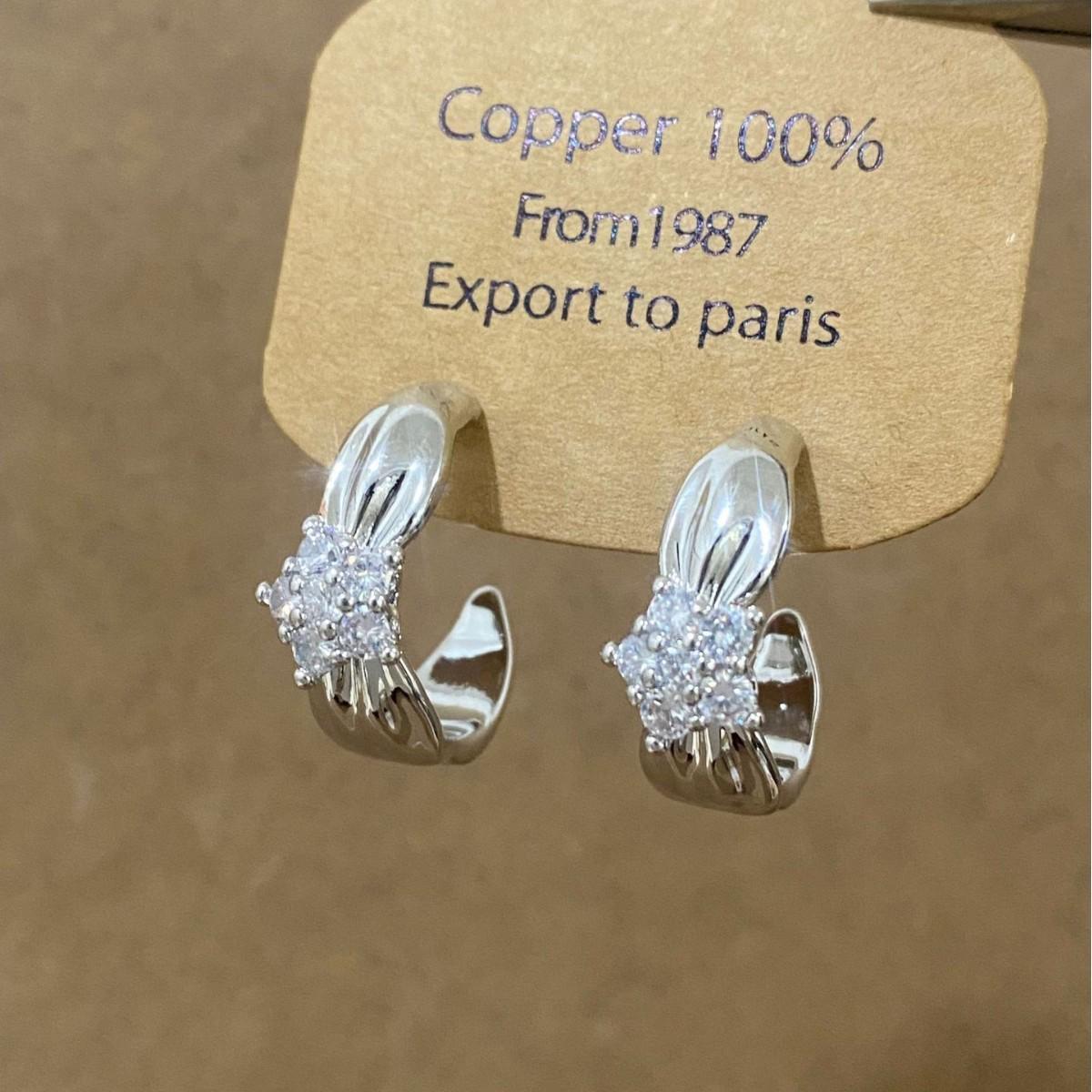 Elegant C-Shaped Flower Cubic Zirconia Stud Earrings for Women – French Design, Versatile High-End Jewelry
