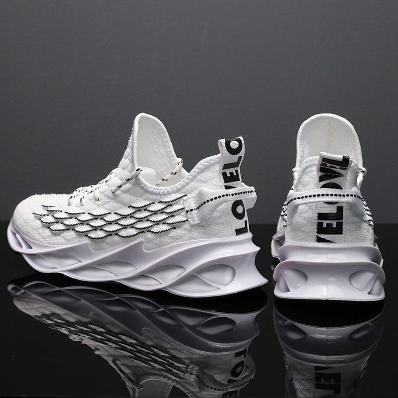 Summer new fly-woven mesh men's shoes breathable casual shoes Internet celebrity running shoes travel shoes men's shoes men's sports shoes