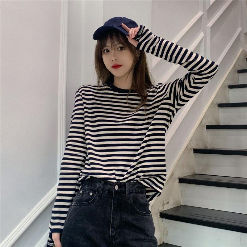 Large Size Striped Bottoming Shirt Long-sleeved T-shirt for Women in Autumn and Winter Fashionable and Versatile