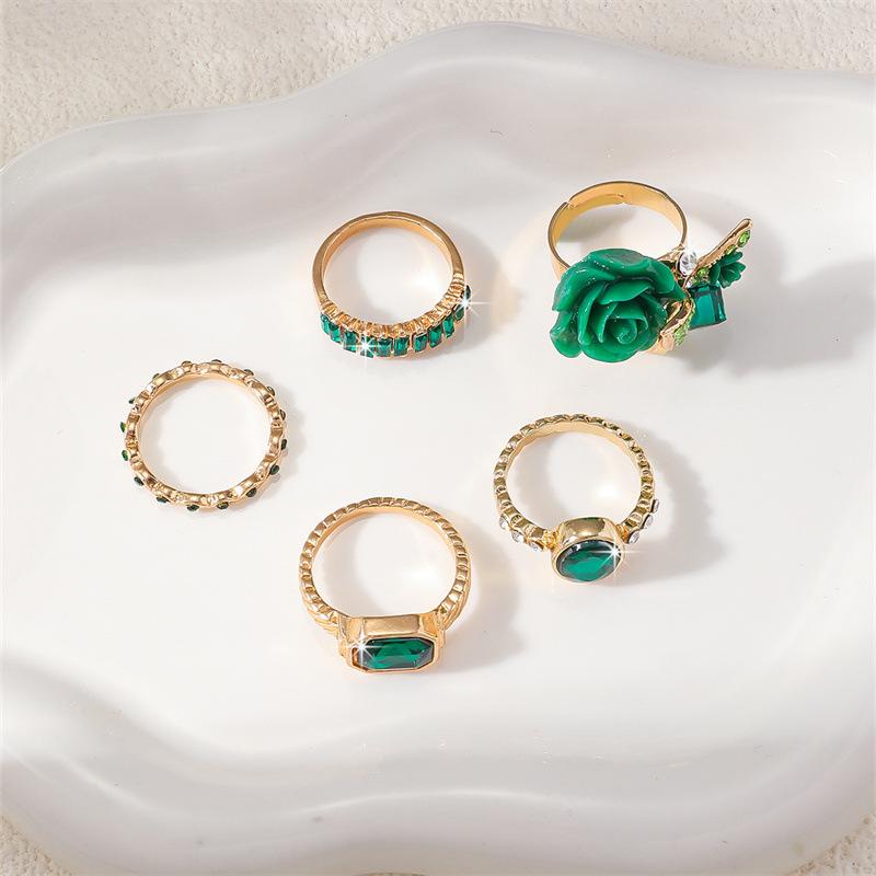 Retro Exquisite Fashionable 3D Rose Butterfly Ring 5-piece Set