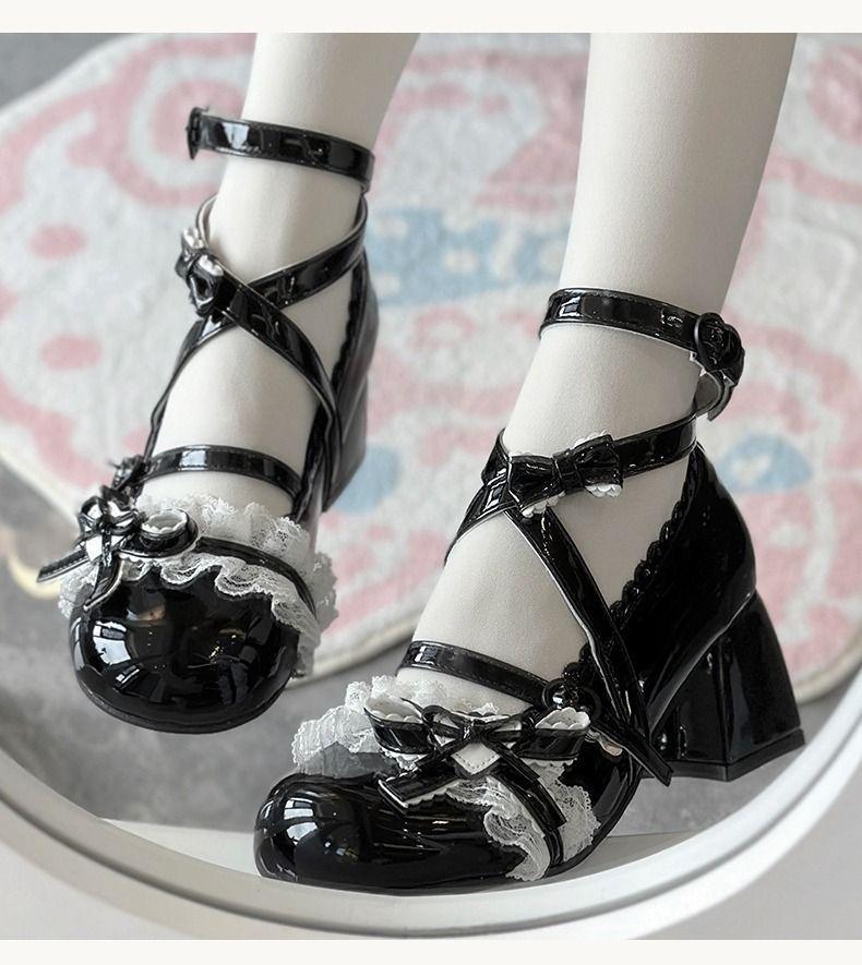 Lolita Red High Heels  Shoes Autumn Winter Lace Edging Thick Single Shoes Patent Leather Mary Jane Women's Shoes 2026 New