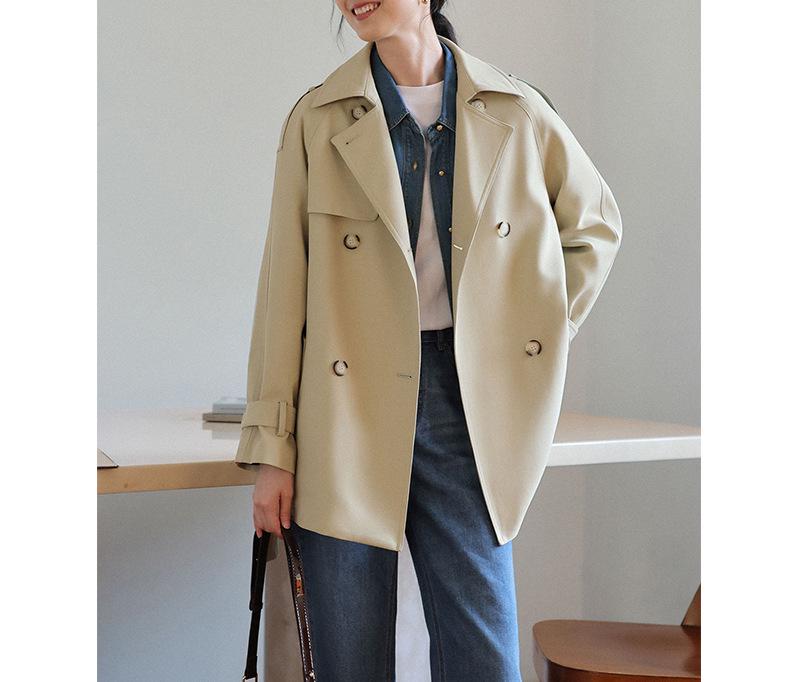 

Женский тренч в британском стиле для осени 2025 года - Короткий, свободного кроя L легкие хаки