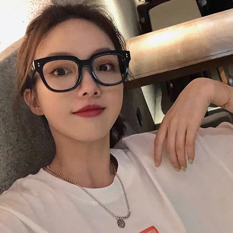 2023 New V Large Black Frame Anti-Blue Light Glasses – No Makeup Look, Internet Celebrity Fashion