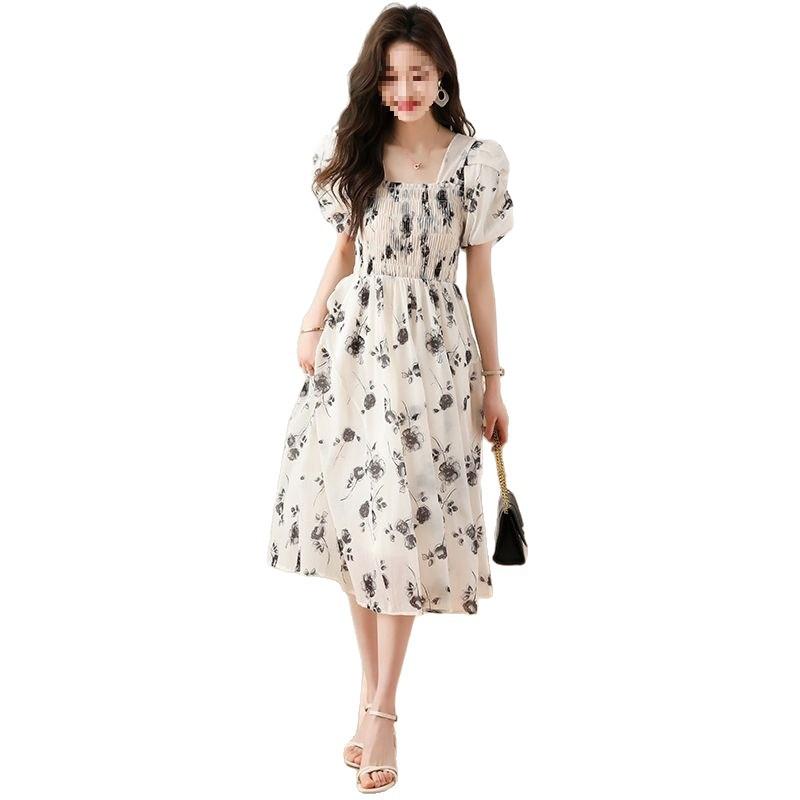 Platycodon style square collar floral dress summer popular women's clothing Mori temperament vacation super fairy princess dress