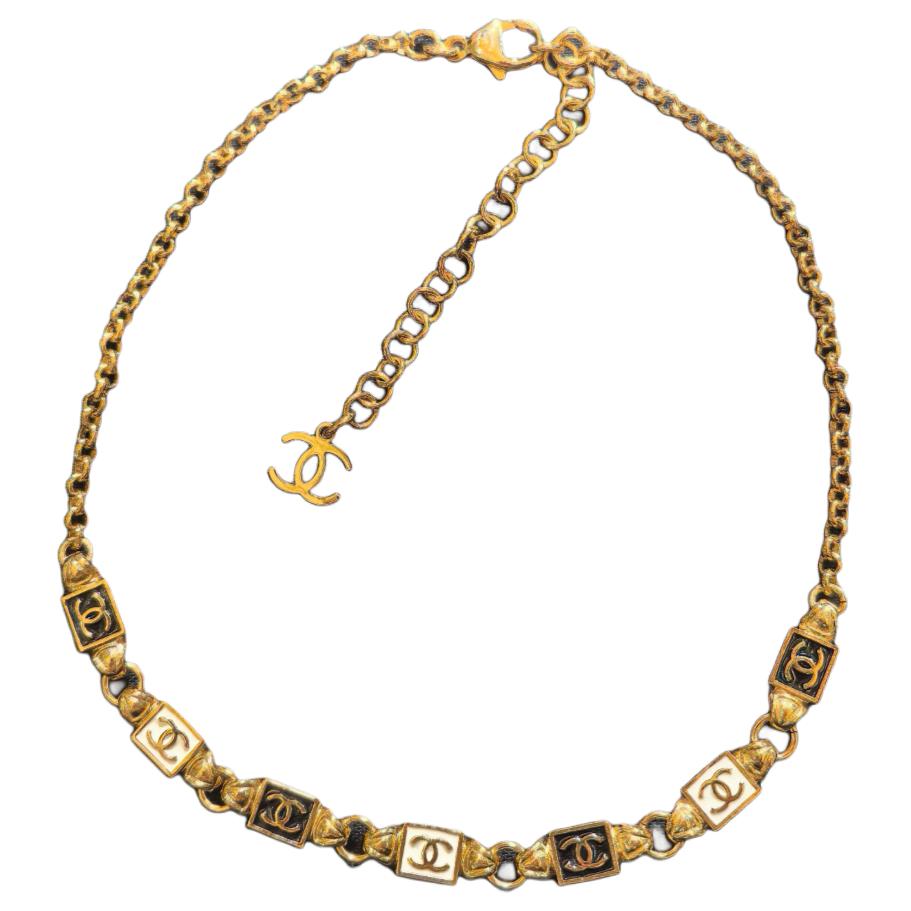 

Chanel Logo Enamel Necklace Unisex necklace Gold ABC981B16125NW385 Box+Padding Board
