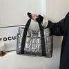 Winter Large Capacity Women Handbags Vento Marea Space Padded Women Shoulder Bags Black Designer Nylon Cotton Warm Tote Solid