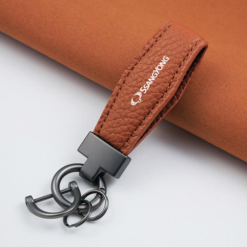 

Leather metal buckle car key chain for Ssangyong Actyon Rexton Korando Rodius Kyron Tivoli Musso XLV Stavic Turismo Accessories