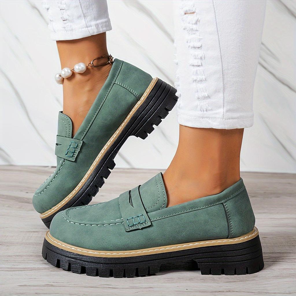 Fashion 2025 New Autumn Loafers Large Size Casual British Style Shoes for Women Chunky Heel Flat Woman Shoes Retro Platform Sneakers