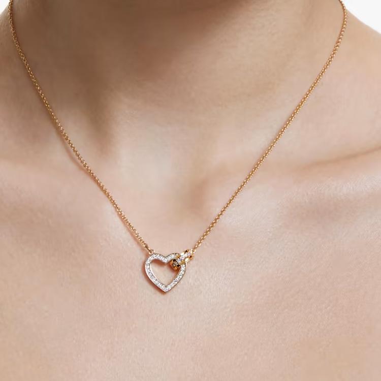 Swarovski Heart Pendant Necklace Women Necklace Gold 5636449