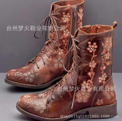 Retro Women's Boots Winter New Round Head Thick Heel Lace-up Embroidered Short Boots Women's Shoes