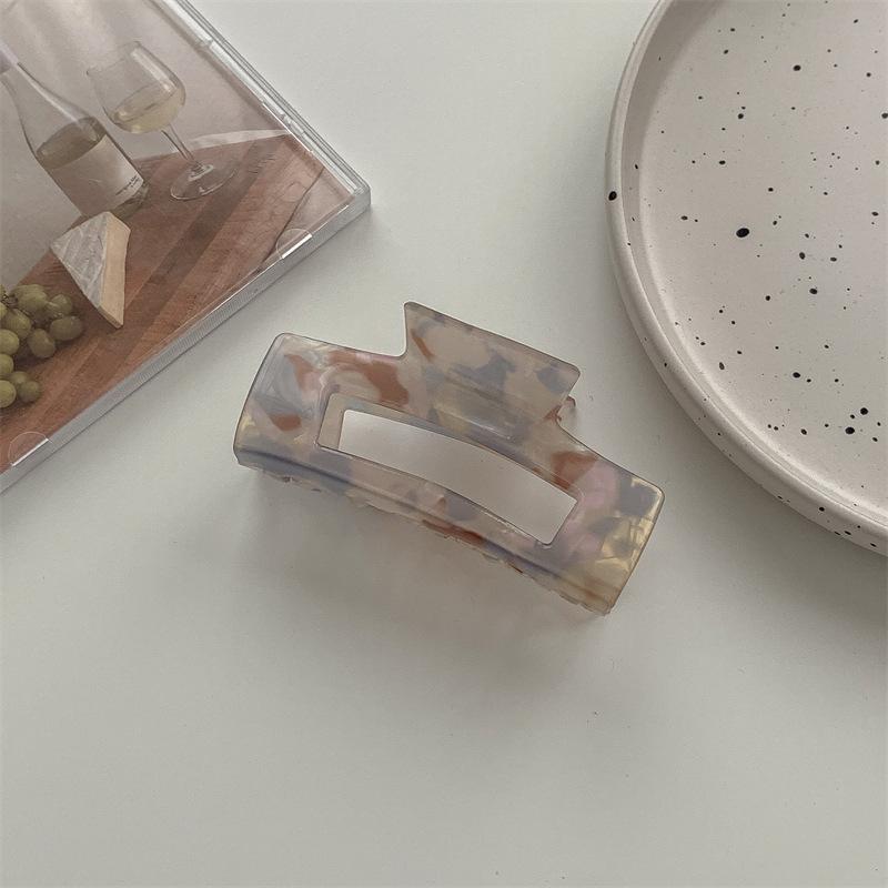 Korean Imitation Acetate High-End Shark Hair Clip - Elegant Hair Accessory for Stylish Looks