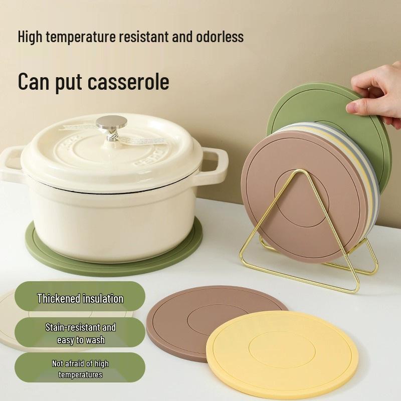 

Silicone Heat-Resistant Table Mat: Casserole Pad, Coaster, Bowl & Plate Protector, High-Temperature Anti-Scald Pad