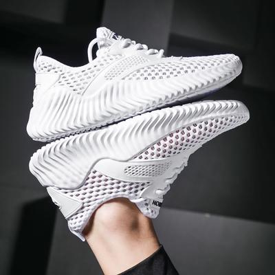 2024 Summer New High-Quality Mesh Breathable Black Men's Casual Shoes Men's White Black Ultralight Sports Vulcanize Shoes Tennis
