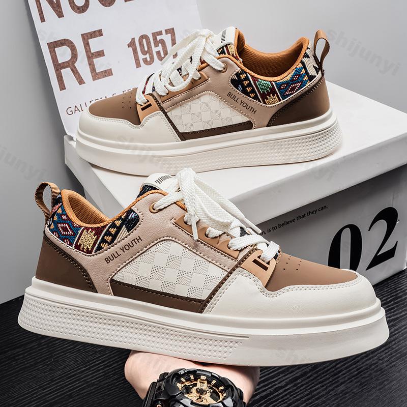 Spring Men's Vulcanized Shoes 2026 New Trendy Fashion Casual Sports Thick Soled Height Raising Low Cut Comfortable Casual Shoes