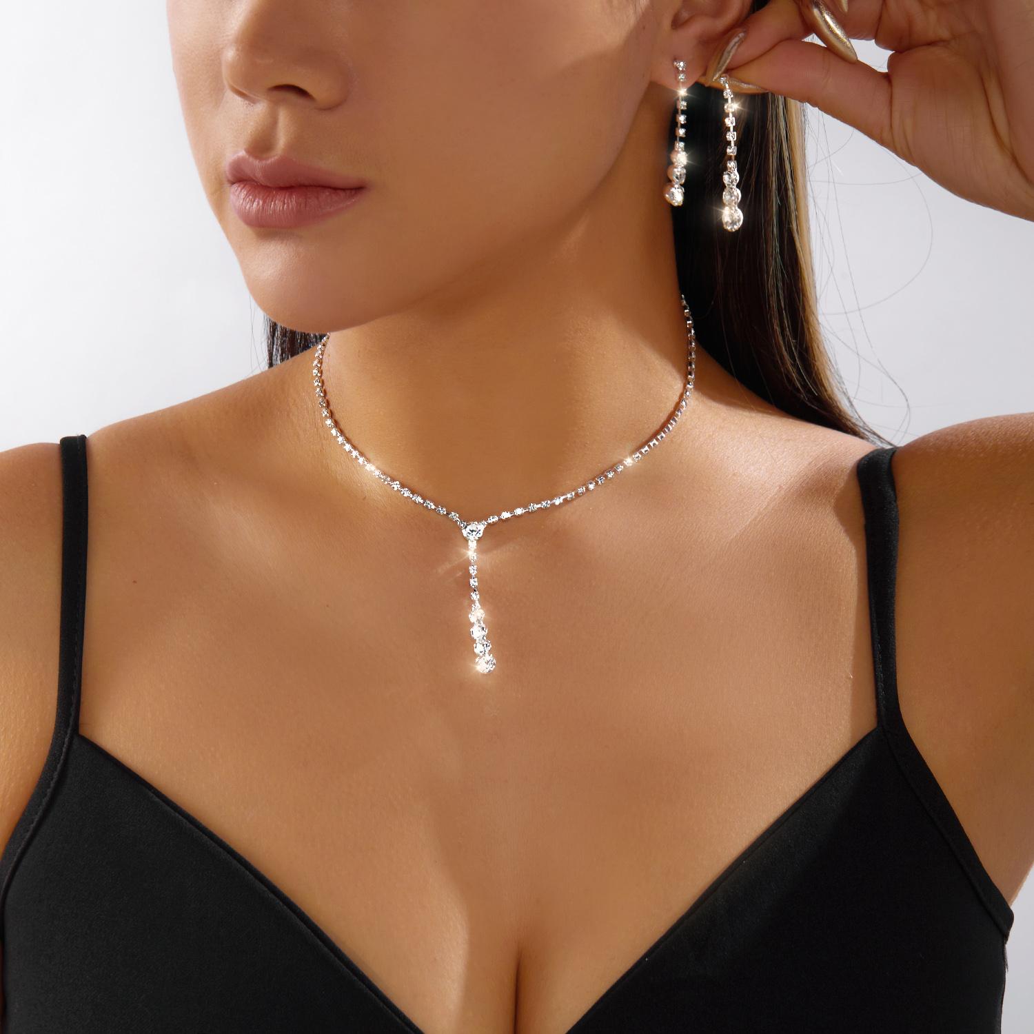

Luxury Pearl Rhinestone Choker Necklace & Bracelet Set for Women Elegant Silver Color Collar Bridal Wedding Jewelry Accessories