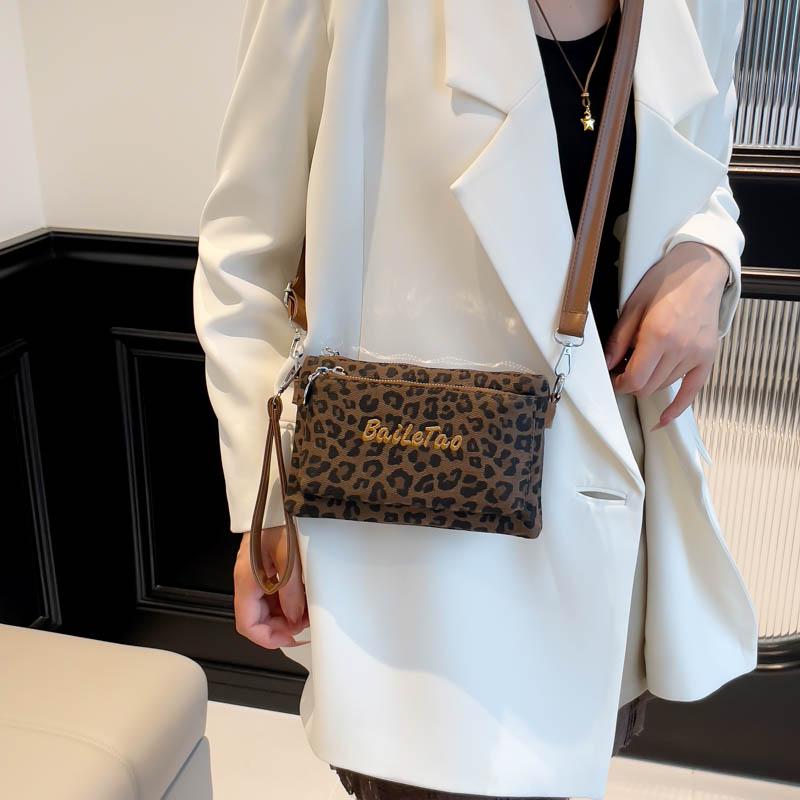 Women's Leopard Print Handbag Vintage Shoulder Bag