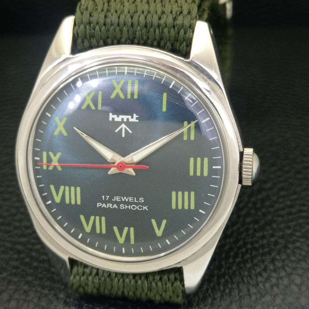 INDIAN VINTAGE HMT HAND-WINDING MENS ROMAN FIGURE BLUE DIAL WATCH A702860-1