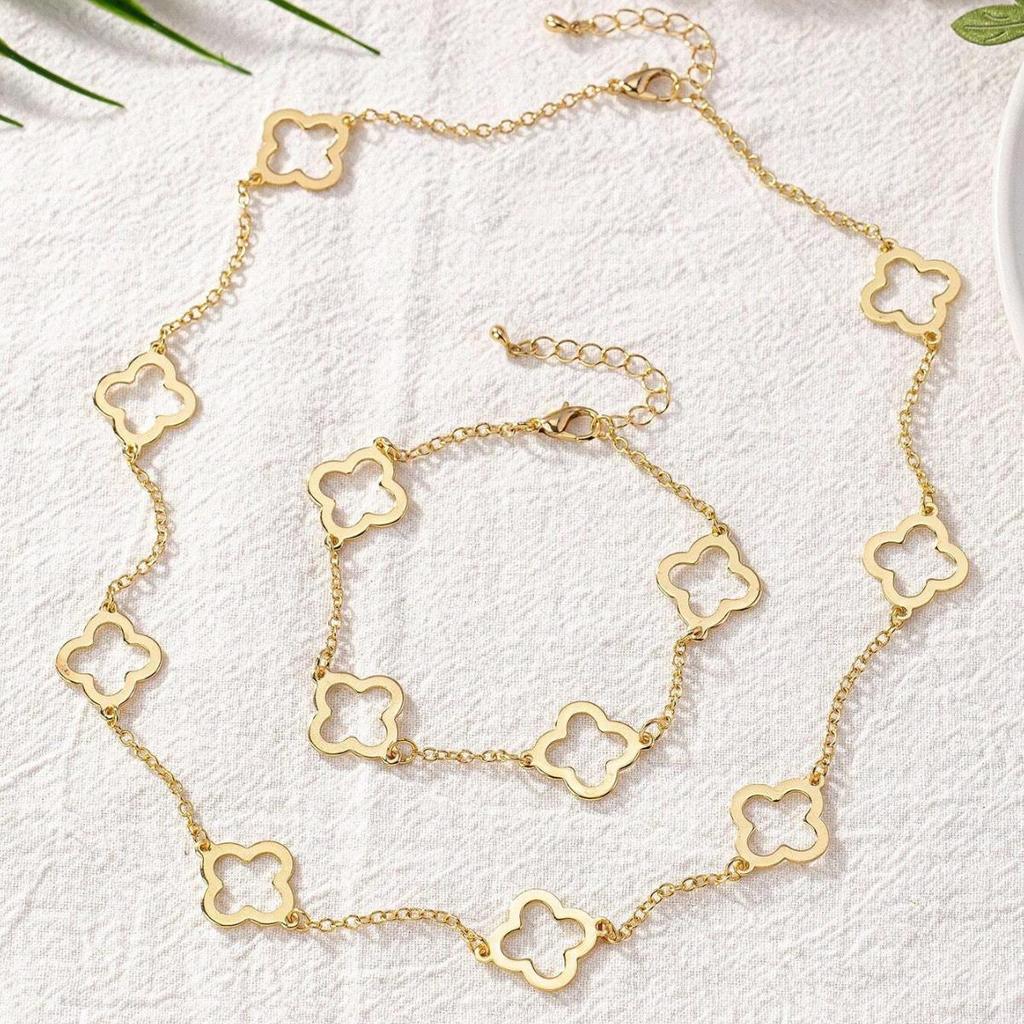Metallic Four-Leaf Clover Bracelet & Necklace Set for Women