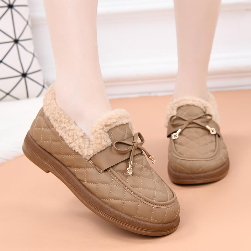 Winter Women's New Waterproof Leather Casual Plush Thickened Warm Short Boots for Mothers, Comfortable and Cold-Resistant Granny Shoes