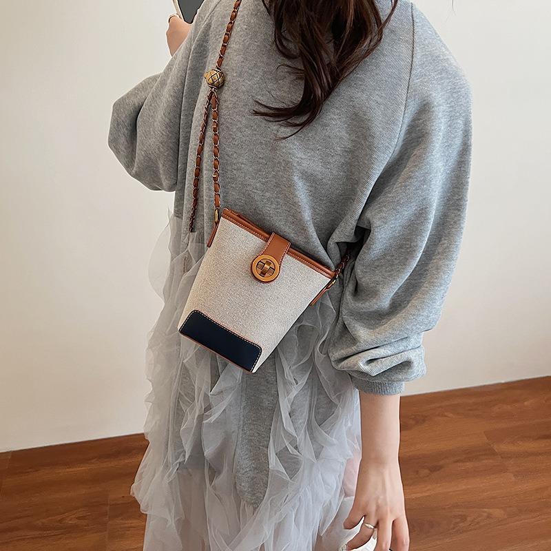 Bohemian woven straw bag women's summer new messenger bucket bag seaside vacation beach bag