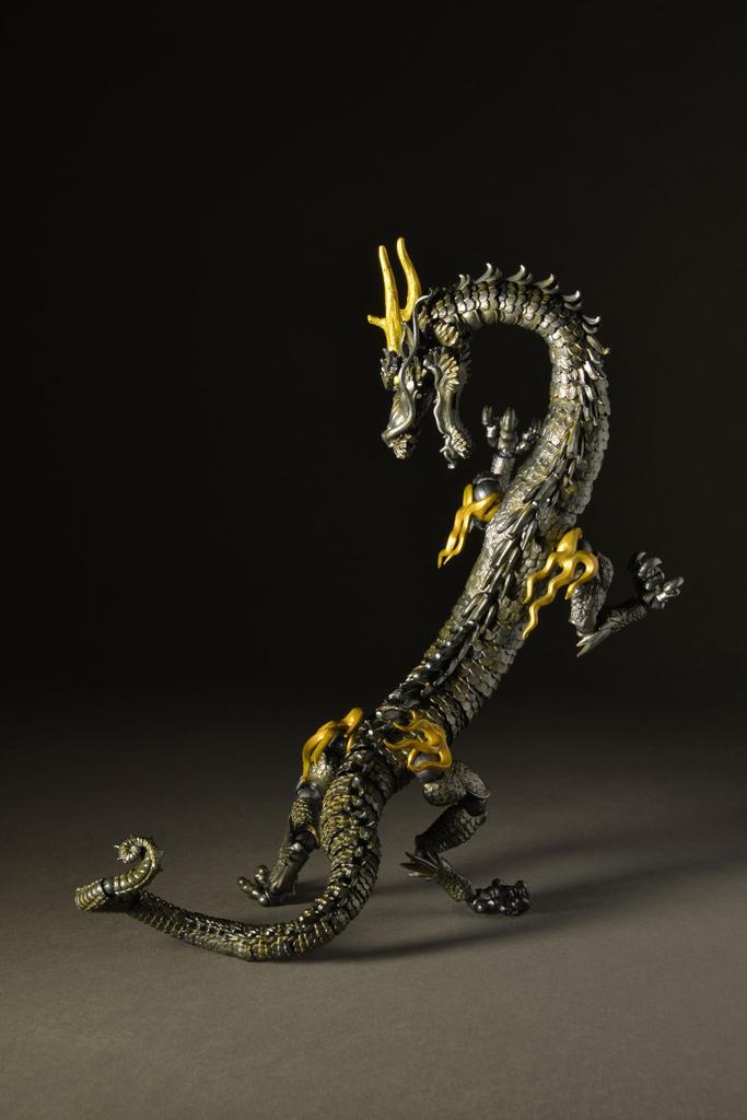 Kaiyodo Takeya Style Free-Standing Figurine Dragon, Iron Rust Tone, Non-Scale ABS & PVC, Painted Movable Figure KT-003